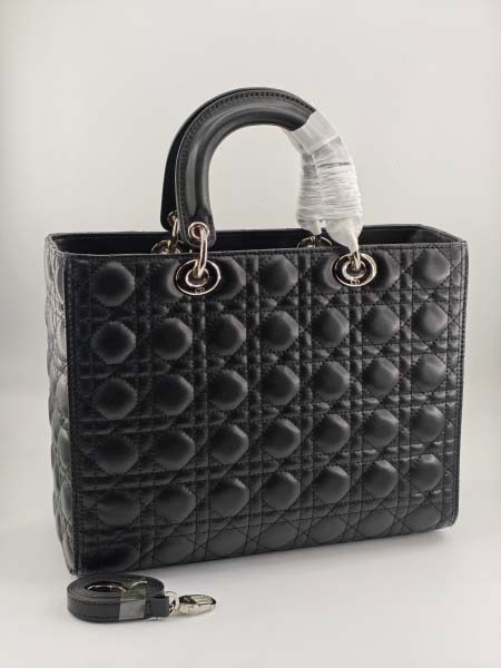 2025年6月5日入荷新作32CMx24CMx12CM  Lady Diorお安い/人気/革/バッグ/SY工場