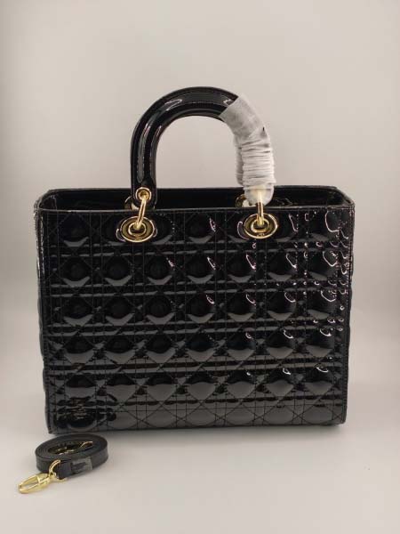 2025年6月5日入荷新作32CMx24CMx12CM  Lady Diorお安い/人気/革/バッグ/SY工場