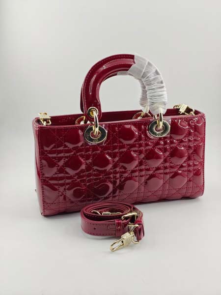 2025年6月5日入荷新作Dior 26CM-Lady Dior    お安い/人気/革/バッグ/SY工場