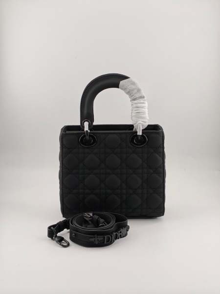 2025年6月5日入荷新作20CMx16.5CMx8CM  Lady Dior お安い/人気/革/バッグ/SY工場