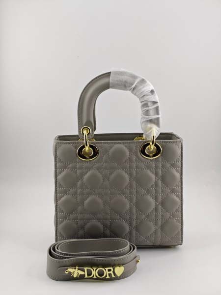 2025年6月5日入荷新作20CMx16.5CMx8CM  Lady Diorお安い/人気/革/バッグ/SY工場