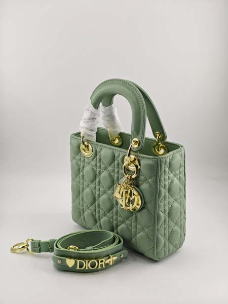 2025年6月5日入荷新作20CMx16.5CMx8CM  Lady Diorお安い/人気/革/バッグ/SY工場