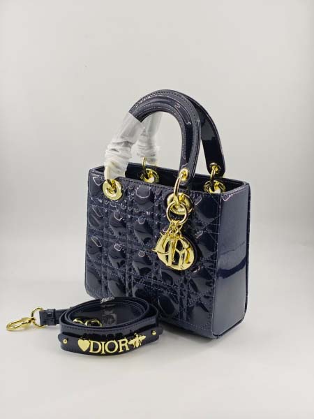 2025年6月5日入荷新作20CMx16.5CMx8CM  Lady Diorお安い/人気/革/バッグ/SY工場