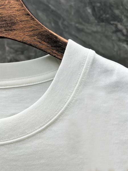 2025年6月6日入荷新作FENDI半袖 Tシャツ誕生日プレゼントの服/人気/BC工場S-XXL