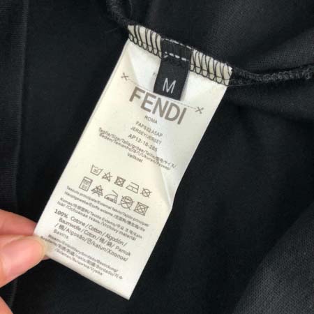2025年6月6日入荷新作FENDI半袖 Tシャツ誕生日プレゼントの服/人気/BC工場S-XXL