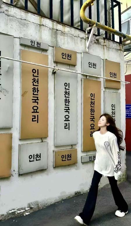 2025年6月18日入荷春夏新作Chrome Hearts長袖 Tシャツファッション/誕生日プレゼント/贈り物 can工場