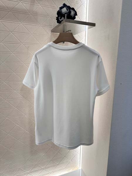 2025年6月18日入荷春夏新作Louis Vuitton半袖 Tシャツファッション/誕生日プレゼント/贈り物 can工場