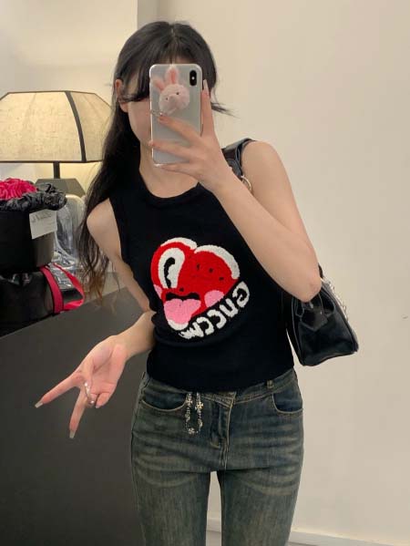 2025年6月18日入荷春夏新作Gucciニット タンクトップファッション/誕生日プレゼント/贈り物 can工場