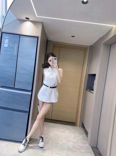 2025年6月18日入荷春夏新作Dior ミツバチ刺繡ブラウススカートファッション/誕生日プレゼント/贈り物 can工場