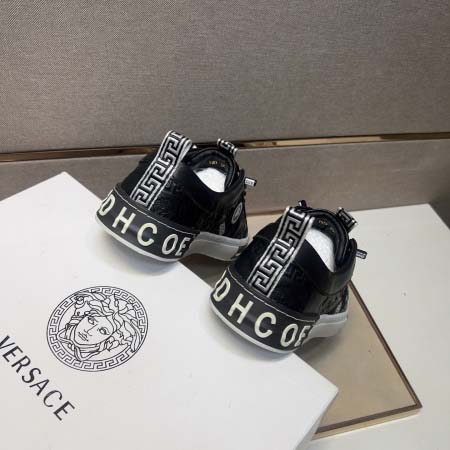 2025年6月20日入荷新品Versaceカジュアルシューズ/スニーカー｜メンズ靴人気本革製ギフト/誕生日/TL工場