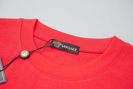 2025年6月25日入荷新作Versace半袖 tシャツ★誕生日プレゼント/ファッションの流行/贈り物/LWC工場