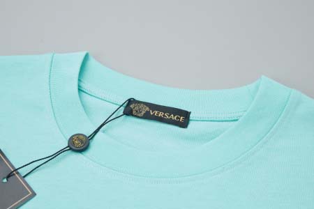 2025年6月25日入荷新作Versace半袖 tシャツ★誕生日プレゼント/ファッションの流行/贈り物/LWC工場
