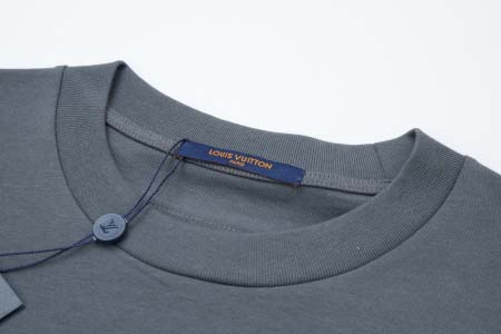 2025年6月25日入荷新作Louis Vuitton半袖 tシャツ★誕生日プレゼント/ファッションの流行/贈り物/LWC工場