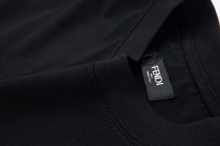 2025年6月25日入荷新作Fendi半袖 tシャツ★誕生日プレゼント/ファッションの流行/贈り物/LWC工場