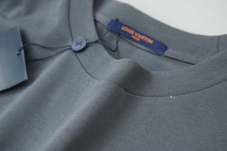 2025年6月25日入荷新作Louis Vuitton半袖 tシャツ★誕生日プレゼント/ファッションの流行/贈り物/LWC工場