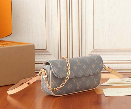 2025年6月26日入荷Louis Vuitton バッグWallet On Chain Ivy  Monogram 2000 Sac Recoleta :M12778:23.5CMx12CMx4.3CM 高品質人気の新作/誕生日プレゼント