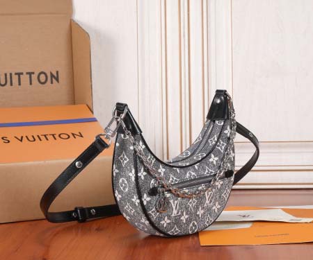 2025年6月26日入荷Louis Vuitton バッグLoop Monogram 2023 Cruise LV Circle:M21752:23CMx13CMx6CM 高品質人気の新作/誕生日プレゼント/SQ工場