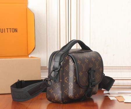 2025年6月26日入荷Louis Vuitton バッグQuest Monogram Macassar :M46973:18CMx18CMx10CM 高品質人気の新作/誕生日プレゼント/SQ工場
