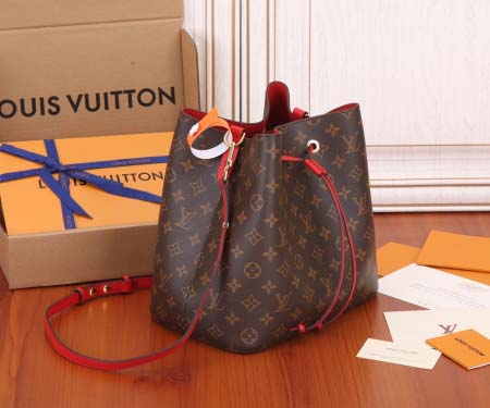 2025年6月26日入荷Louis Vuitton バッグGaston-Louis Vuitton 1932 NoNo Monogram   :M44021:26CMx26CMx17.5CM 高品質人気の新作/誕生日プレゼント/SQ工場