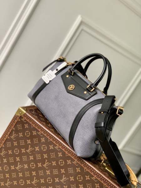 2025年6月26日Louis Vuitton バッグ LV Biker  2025  Nicolas Ghesquire  11 6.7 Sarah :M14702:38CMx15CMx15CM 高品質人気の新作/誕生日プレゼント/SQ工