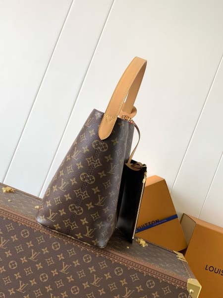 2025年6月26日Louis Vuitton バッグ1930 Monogram  13 Zippy :M12926:26CMx31CMx18CM 高品質人気の新作/誕生日プレゼント/SQ工場