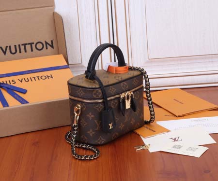 2025年6月26日Louis Vuitton バッグMonogram Reverse :M45165:19CMx13CMx11CM 高品質人気の新作/誕生日プレゼント/SQ工場