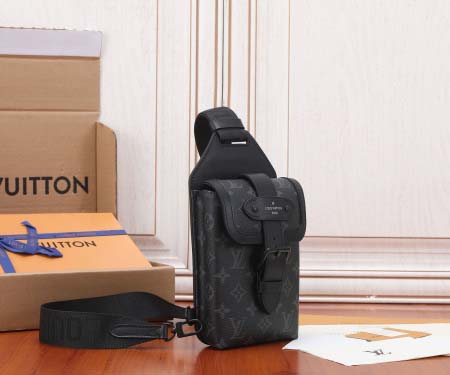 2025年6月26日Louis Vuitton バッグ 1986  Saumur Monogram Eclipse Monogram Eclipse :M45912:13CMx18CMx3.5CM 高品質人気の新作/誕生日プレゼント/SQ工