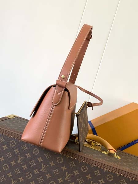 2025年6月26日Louis Vuitton バッグMonogram:M13151:30CMx18CMx12CM 高品質人気の新作/誕生日プレゼント/SQ工場