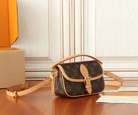 2025年6月26日Louis Vuitton バッグ Nano Diane  Diane  Monogram Monogram :M83298:19CMx10.5CMx6CM 高品質人気の新作/誕生日プレゼント/SQ工場