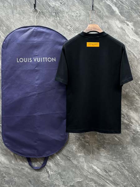 2025年6月30日入荷新作Louis Vuitton半袖Tシャツ 高级品超厳選★入手困難/誕生日プレゼント/MF工場