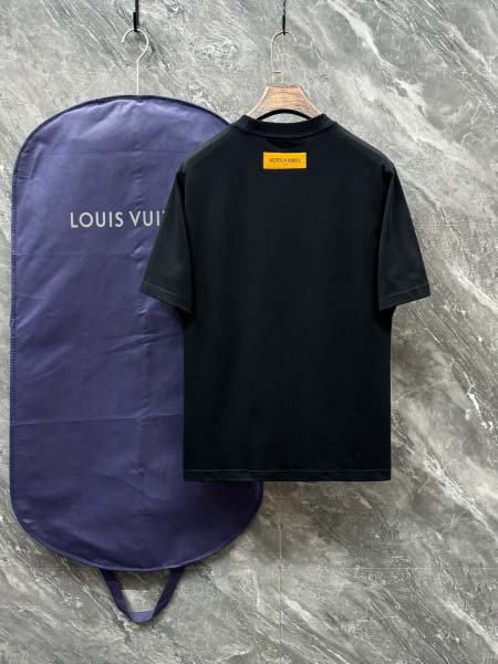 2025年6月30日入荷新作Louis Vuitton半袖Tシャツ 高级品超厳選★入手困難/誕生日プレゼント/MF工場