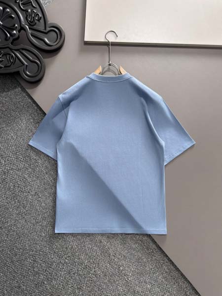 2025年6月30日入荷新作Prada半袖Tシャツ 高级品超厳選★入手困難/誕生日プレゼント/MF工場