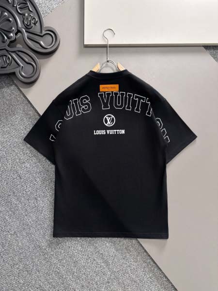 2025年6月30日入荷新作Louis Vuitton半袖Tシャツ 高级品超厳選★入手困難/誕生日プレゼント/MF工場
