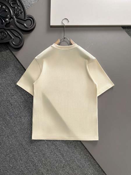 2025年6月30日入荷新作Gucci半袖Tシャツ 高级品超厳選★入手困難/誕生日プレゼント/MF工場