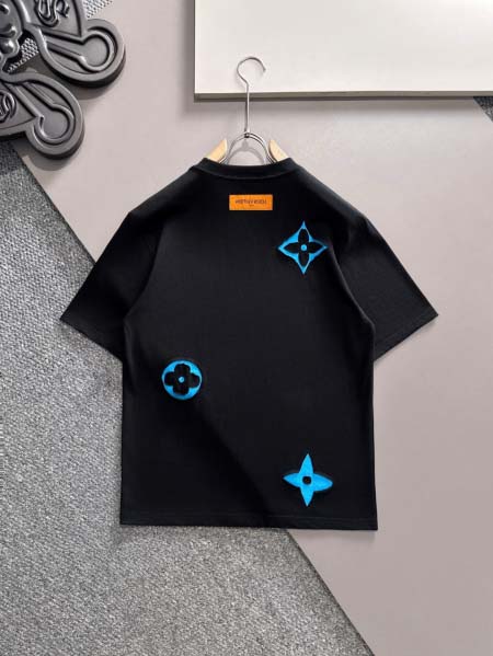 2025年6月30日入荷新作Louis Vuitton半袖Tシャツ 高级品超厳選★入手困難/誕生日プレゼント/MF工場