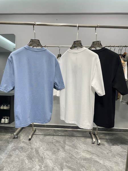 2025年6月30日入荷新作Prada半袖Tシャツ 高级品超厳選★入手困難/誕生日プレゼント/MF工場