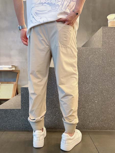 2025年6月30日入荷新作Fendi春夏スウェットパンツ 高级品超厳選★入手困難/誕生日プレゼント/MF工場