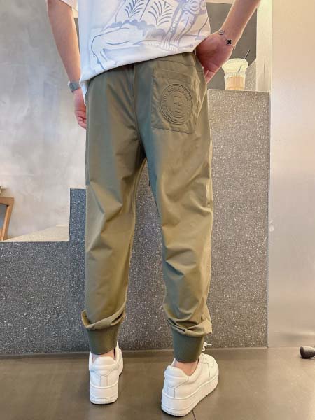 2025年6月30日入荷新作Fendi春夏スウェットパンツ 高级品超厳選★入手困難/誕生日プレゼント/MF工場