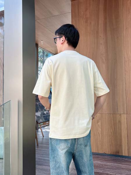 2025年6月30日入荷新作Gucci半袖Tシャツ 高级品超厳選★入手困難/誕生日プレゼント/MF工場