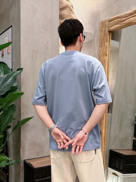 2025年6月30日入荷新作Prada半袖Tシャツ 高级品超厳選★入手困難/誕生日プレゼント/MF工場