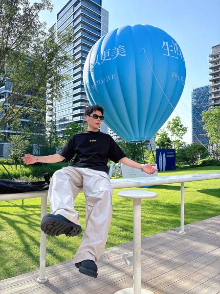 2025年6月30日入荷新作Louis Vuitton半袖Tシャツ 高级品超厳選★入手困難/誕生日プレゼント/MF工場