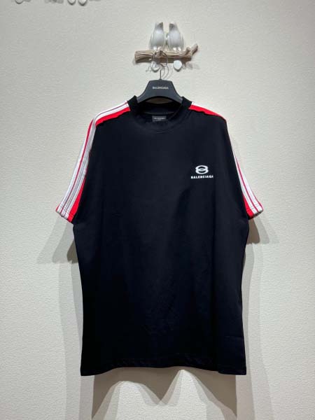 2025年6月4日入荷新作Balenciaga半袖 tシャツ...