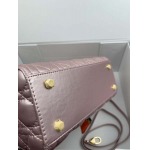 2025年6月5日入荷新作 Lady Dior SIZE:24CMx20CMx11CM    お安い/人気/革/バッグ/SY工場