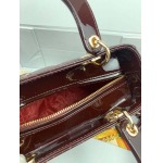 2025年6月5日入荷新作 Lady Dior SIZE:24CMx20CMx11CM    お安い/人気/革/バッグ/SY工場