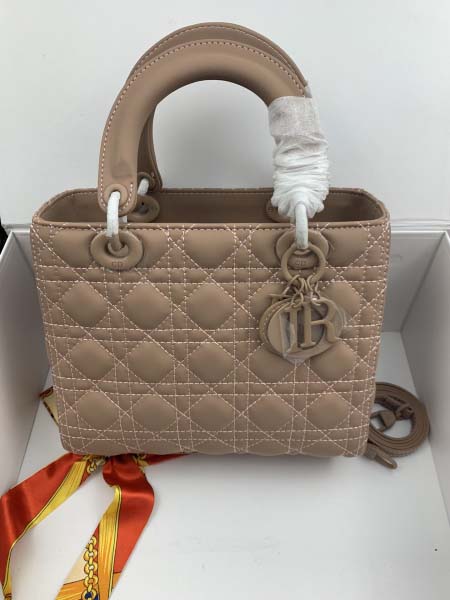 2025年6月5日入荷新作 Lady Dior SIZE:2...