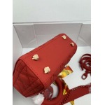 2025年6月5日入荷新作 Lady Dior.SIZE:17CMx15CMx7CM   お安い/人気/革/バッグ/SY工場