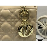 2025年6月5日入荷新作20CMx16.5CMx8CM  Lady Diorお安い/人気/革/バッグ/SY工場