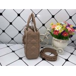 2025年6月5日入荷新作20CMx16.5CMx8CM  Lady Diorお安い/人気/革/バッグ/SY工場