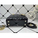 2025年6月5日入荷新作17CMx15CMx7CM  Lady Diorお安い/人気/革/バッグ/SY工場