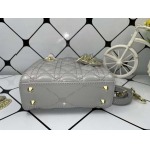 2025年6月5日入荷新作17CMx15CMx7CM  Lady Diorお安い/人気/革/バッグ/SY工場